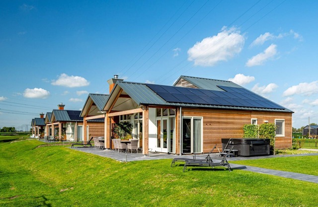 Stay in our Anchor 14 Wellness family home with a sauna, an outdoor spa, and a sunshower.
