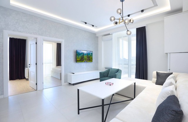 Stay inn on Amiryan 26/4