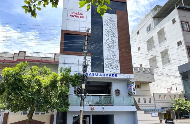 STAYMAKER Manasu Arcade