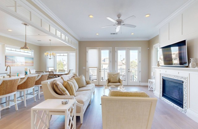 Steps to Hollywood Beach Home with Balcony, Rooftop Terrace & Harbor Views