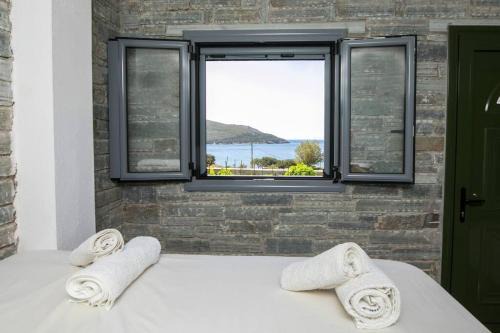 Stone Cozy Studio in Nimporio