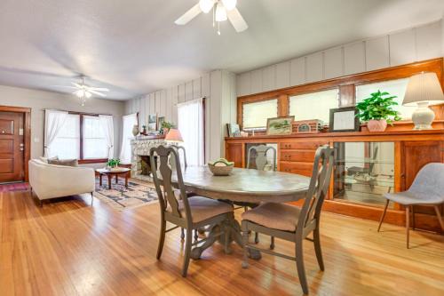 Stroll to Bradenton Riverwalk! Stylish Apartment