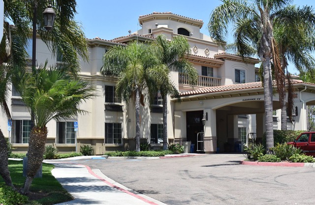 Studio 6 Carlsbad, CA