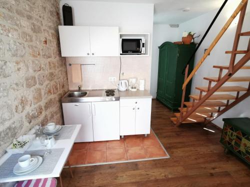 Studio Apartment Dalia