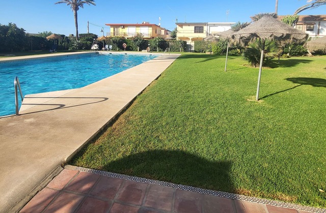 Studio Apartment 'Estudio En La Cala De Mijas' with Sea View, Wi-Fi and Air Conditioning
