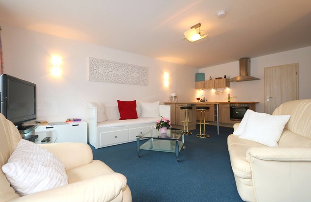 Studio apartment with terrace, own parking space and a small lake 500 m away