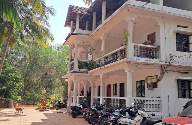 Studio Arambol Hideaway R4 by Mukund Sadan Arambol