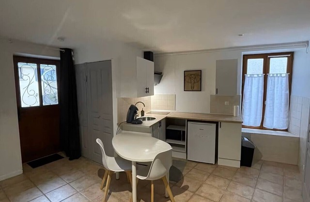 Studio Cosy « Théols » à Issoudun - WIFI