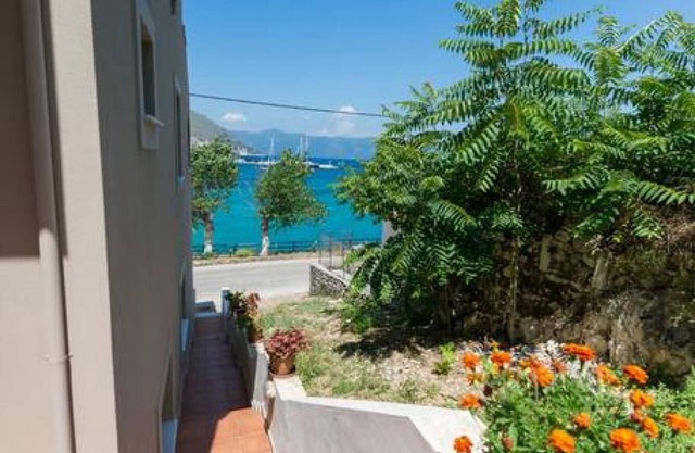 Studio on Agia Efimia Seaside