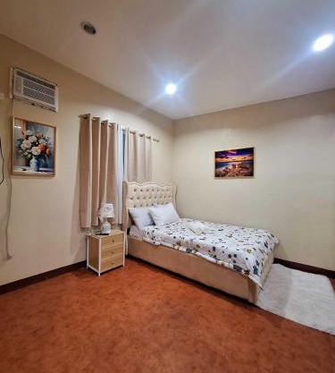 Studio2 Transient Apartment Walking Distance SPMC near SM Lanang