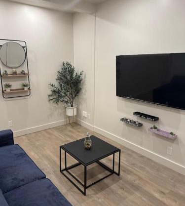 Stunning 3-Bedroom Home in MTL NDG