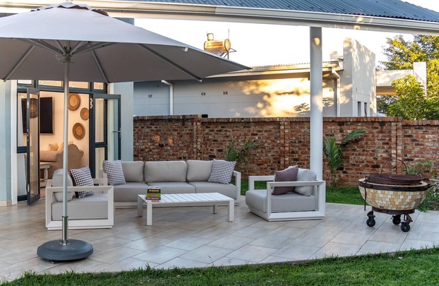 Stunning 3 bedroomed house near Harare Airport - 2297