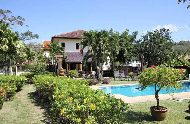 Stunning 4 bedroom private pool Villa