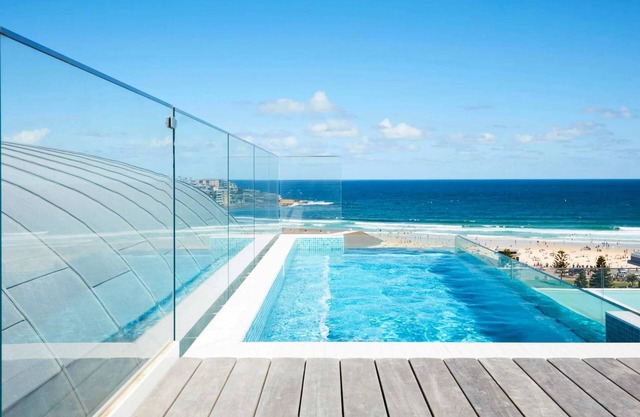 Stunning Bondi Beach Penthouse with Views and Pool