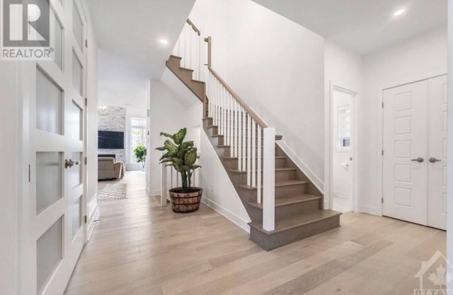 Stunning Home close to Ottawa