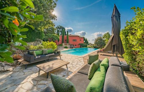Stunning Home In Châteauneuf De Grasse