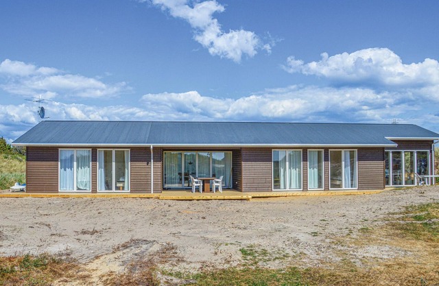 Stunning home in Ringkøbing with WiFi