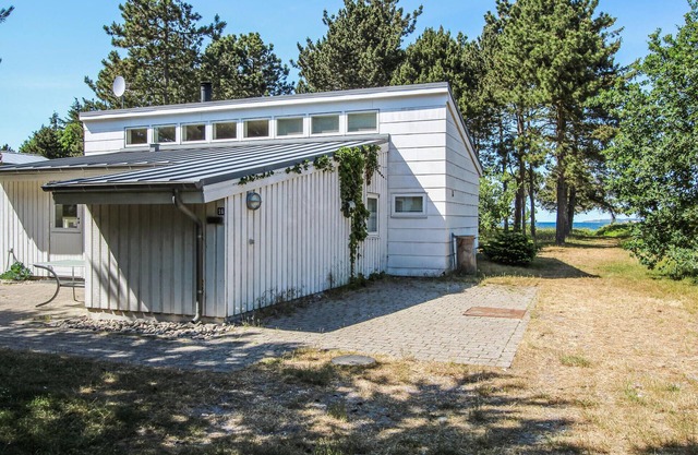 Stunning home in Samsø with WiFi