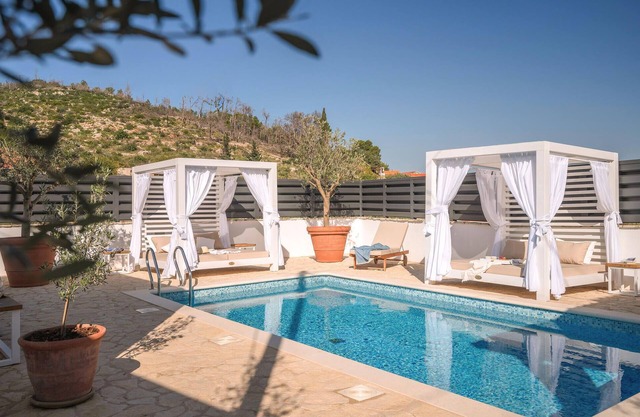 Stunning home in Vrbanj