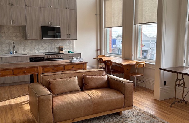Stunning Loft in historic downtown Brigham City - Perfect for a getaway