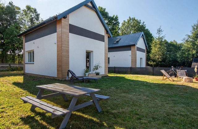 Stunning private villa for 6 people with WIFI, A/C, TV, pets allowed, panoramic view and parking