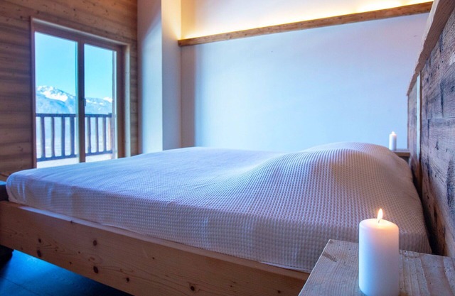 Stunning private villa for 8 people with WIFI, TV and balcony