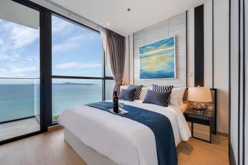 Stunning Sea View On High Floor