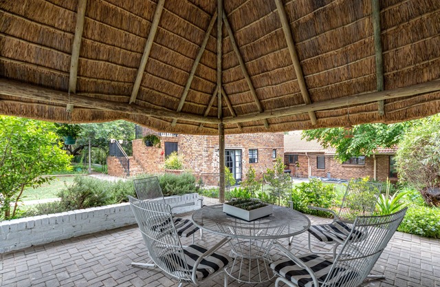 Stylish 2-bed Apartment in Centurion, Pretoria