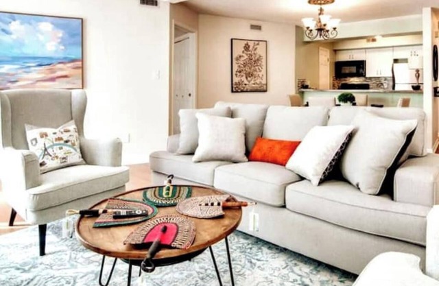 Stylish 2BR2BA 1.5 mi to Masters