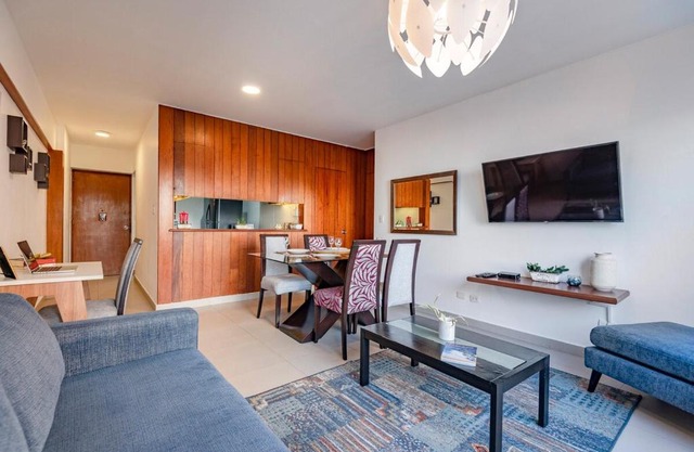 Stylish 2br2bth Apt With King Bed In Miraflores