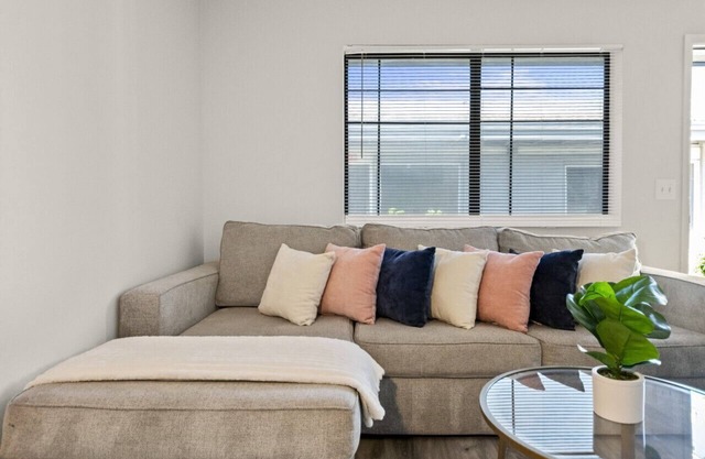 Stylish LUX BED 2B Oldtown Scottsdale Free Parking