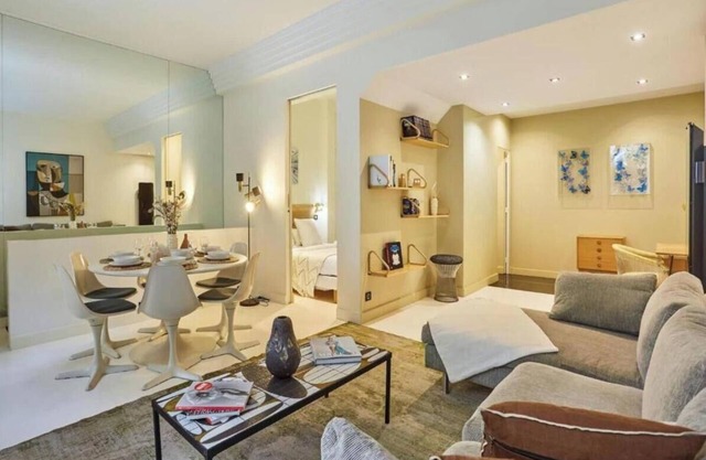 Stylish Triplex with Terrace & Cinema Room in the Heart of Le Marais