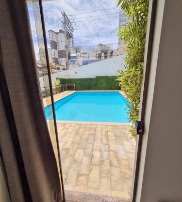 Suíte com piscina Beira Mar Centro Guarapari ES