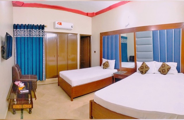 Subhan Palace Guest House Karachi