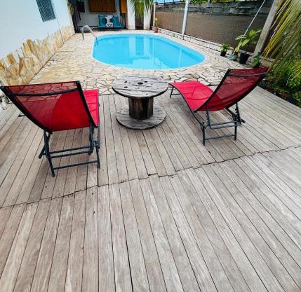 Sublime T4 à kourou avec piscine