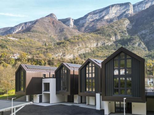 Suite Alpina, profumo di legno e relax totale