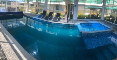 SUITES HOTEL natural Africam Safari