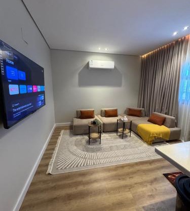 Suits studio