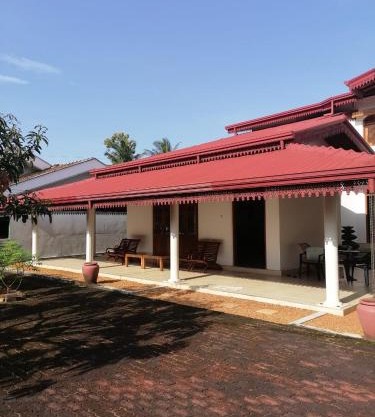 Sujee Villa CeylonHub