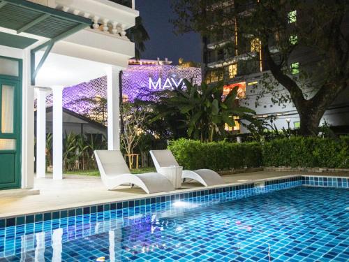 Summer Eternal Pool Villa Nimman