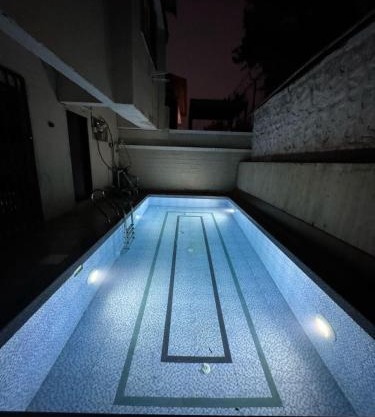 Sun and shine with Jacuzzi by VG