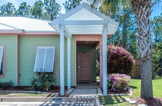 Sunkissed by Gold Star Vacation Rentals