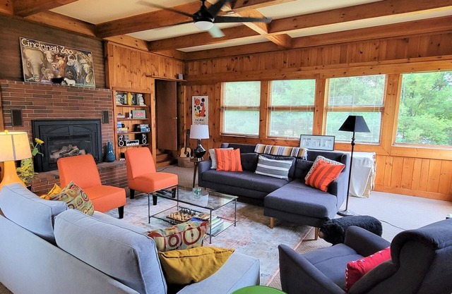 +Sunny+ Design Inspired, Modern, Lakeside, Historic Beauty!