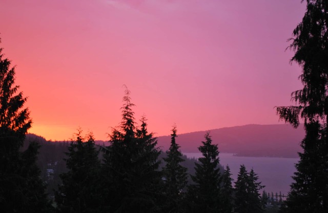 Sunset View over Lake Whatcom with Hot Tub!