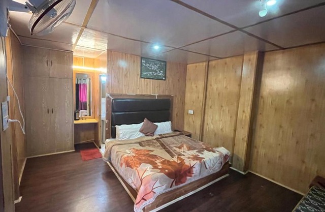 Sunset’s View Camps By TentVilla