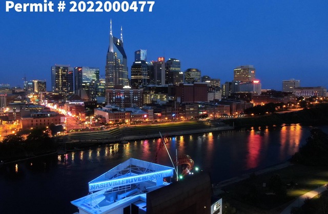 Sunshine Station | 4mi to Broadway | Rooftop!