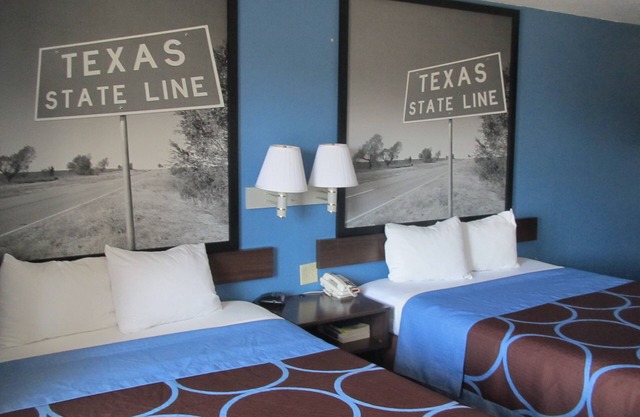 Super 8 by Wyndham Dumas TX