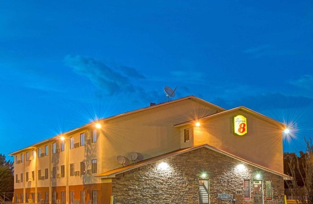 Super 8 by Wyndham Las Cruces University Area