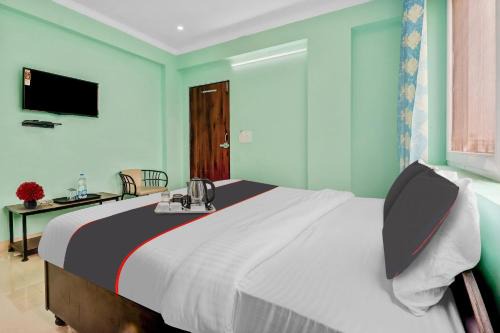 Super Collection O The Kailash Hotel