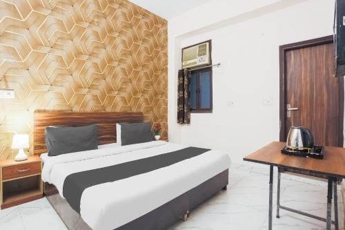 Super Hotel O Downtown Uttam Nagar formerly Town Plaza